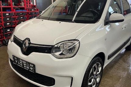 Renault Twingo 33.913 km 9.599 &euro; Siegen 57072