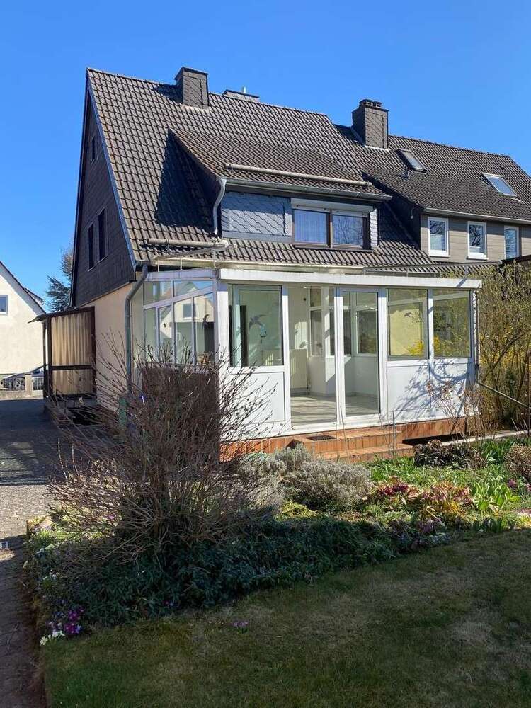 Haus zum Kaufen in Korbach 240.000 € 132 m²