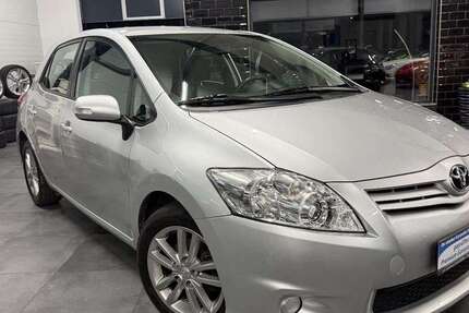Toyota Auris 132.000 km 7.499 &euro; Weiden 92637