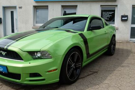 Ford Mustang 106.744 km 20.490 &euro; Bochum 44809