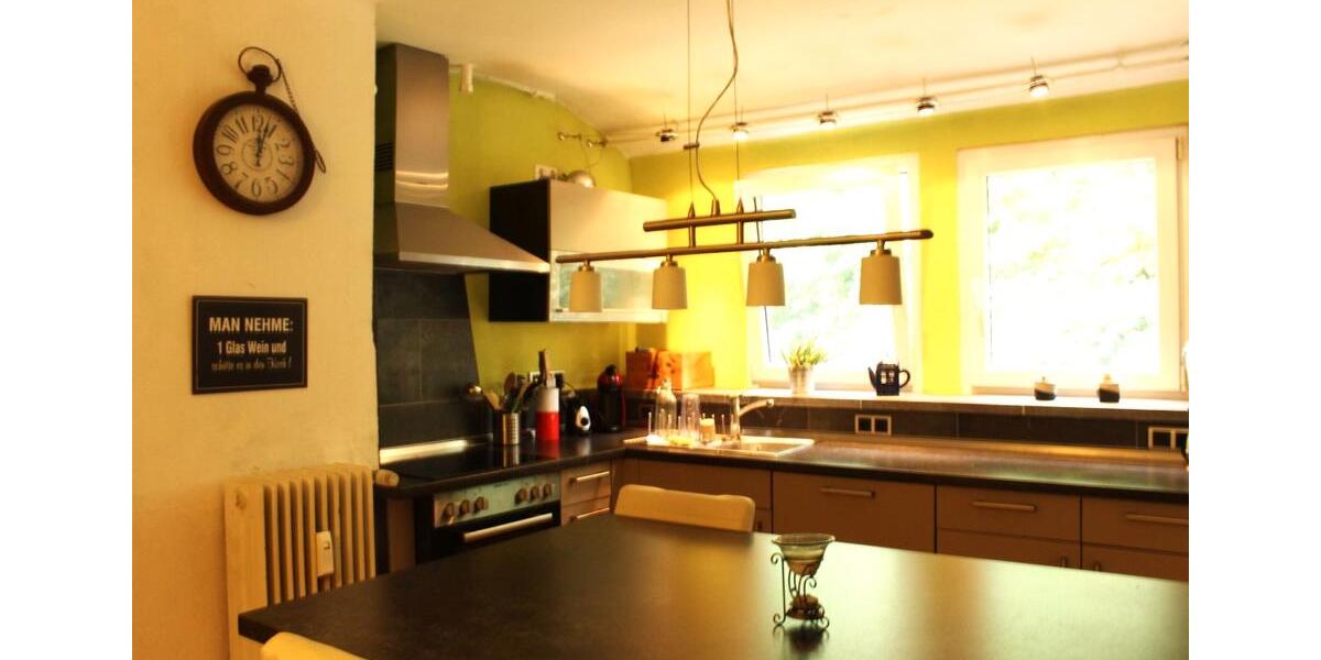 Dachgeschoßwohnung Saarbrücken St. Arnual - 4 Zimmer, 77 m&sup2;, 135.000&euro; | Angebot:27161381