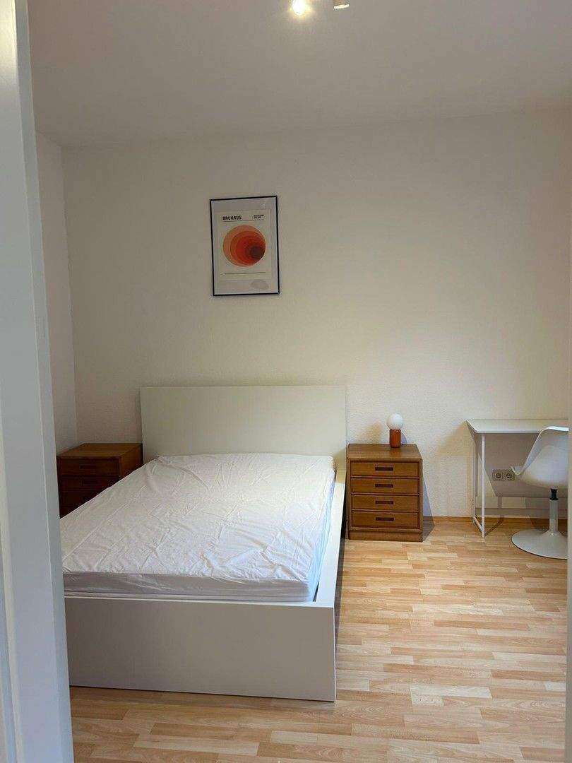 Möblierte 2-Zimmer-Wohnung (40?qm) in Krefeld - zentral & modern 2 zimmer