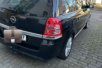 Opel Zafira 161.000 km 4.400 &euro; Hannover 30519