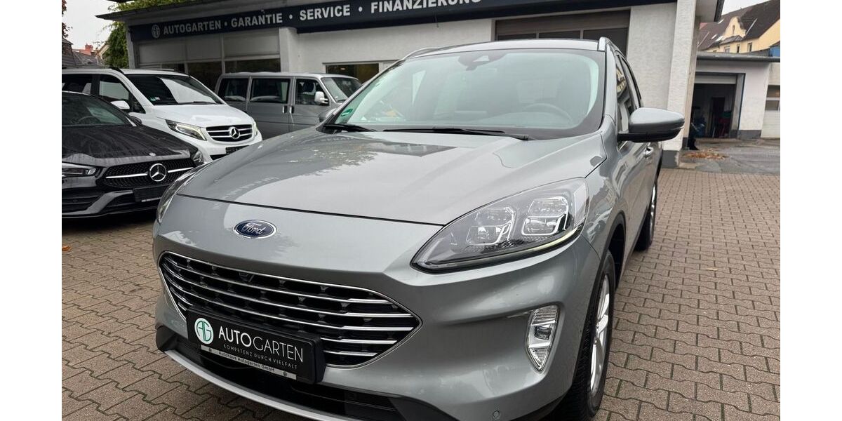 Ford Kuga 66.000 km 23.850 &euro; Paderborn 33098