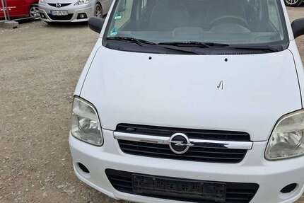 Opel Agila 129.000 km 590 &euro; München 81829