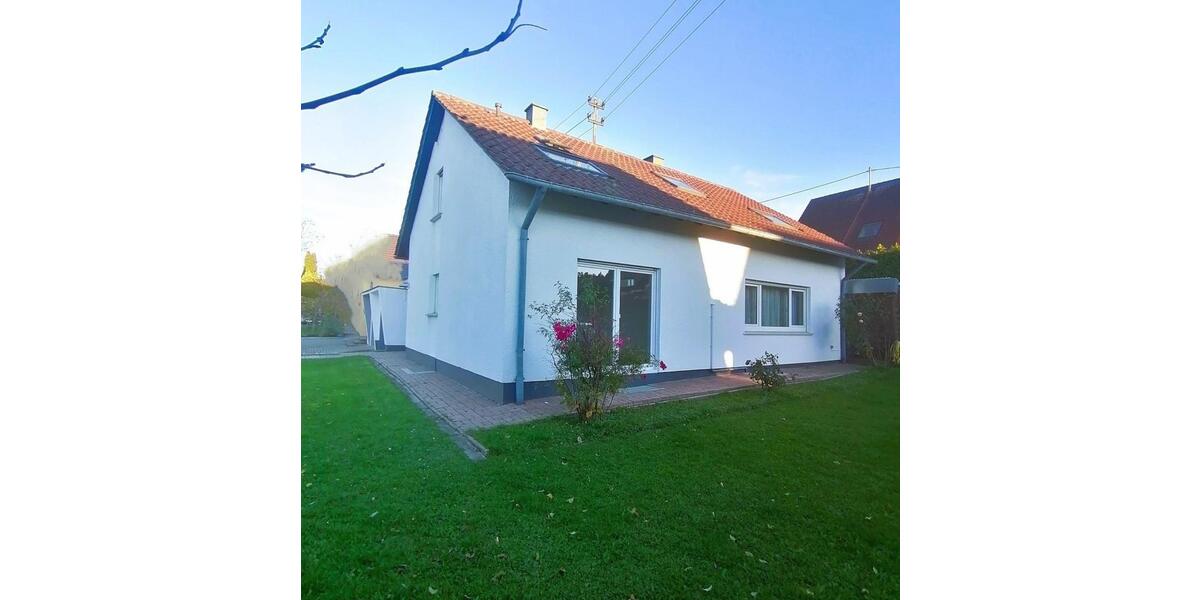 Großzügiges Einfamilienhaus mit ausgebautem Dachgeschoss, Winterg 7 zimmer