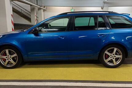 Skoda Octavia 185.000 km 12.100 &euro; Esslingen am Neckar 73733