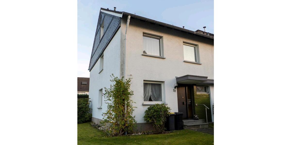 Reihenendhaus in bevorzugter Lage in Ronsdorf 7 zimmer