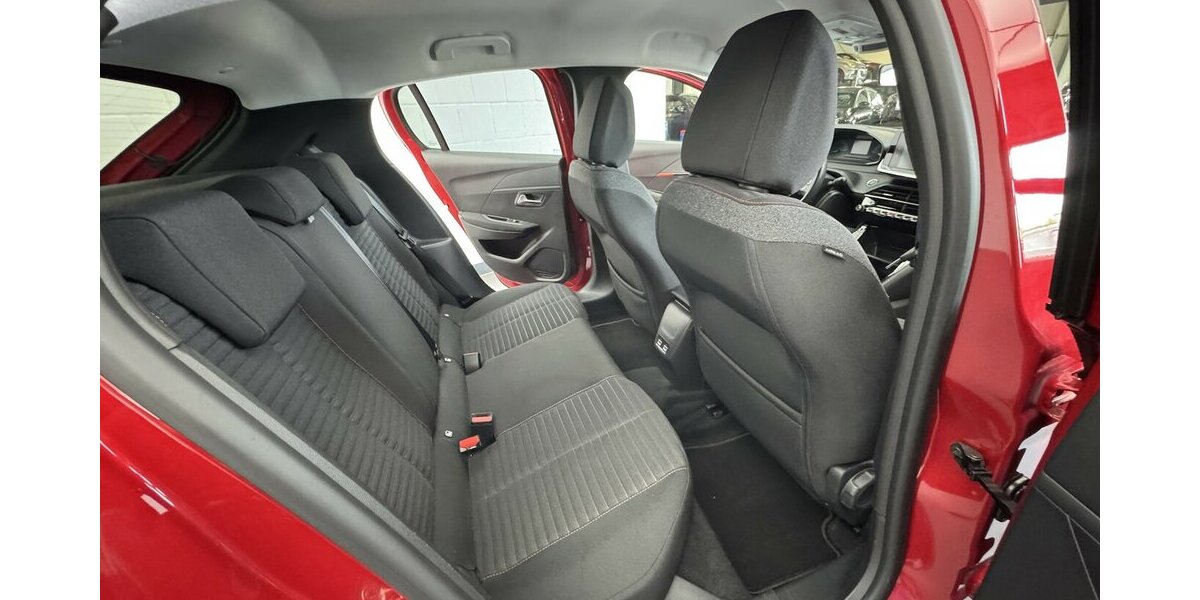 Peugeot 208 e- 136 Active Pack 1.Hand Carplay Sitzhzg 35.300 km 14.870 &euro; Lich 35423