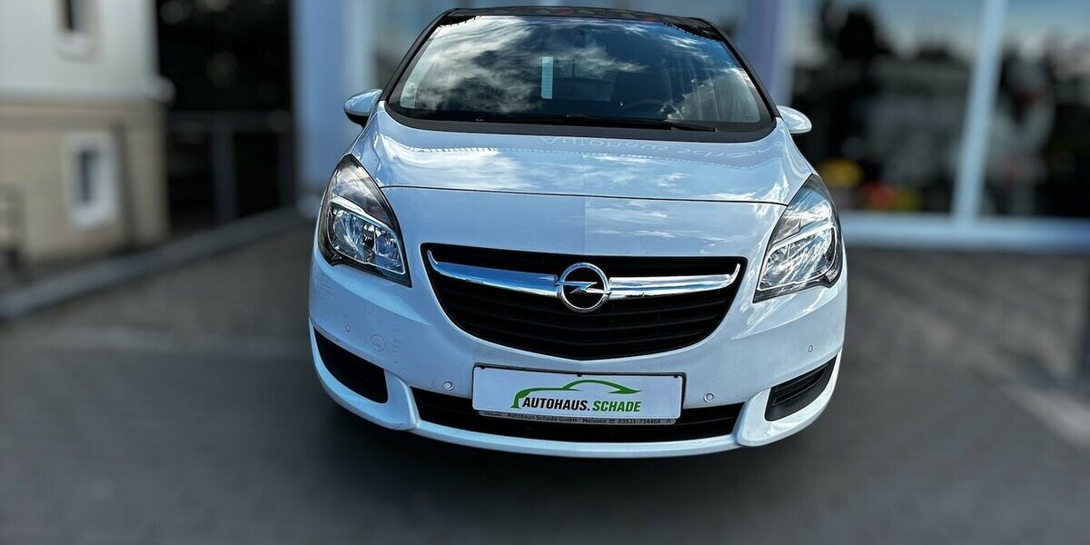 Opel Meriva B Edition * foliertes Dach* 83.500 km 10.995 &euro; Meißen 01662