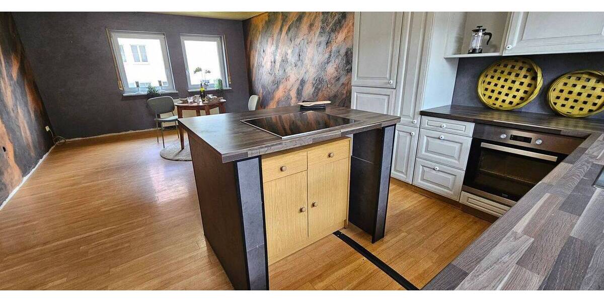 Mehrfamilienhaus, Wohnhaus Lauda-Königshofen Königshofen - 4 Zimmer, 157 m&sup2;, 249.000&euro; | Angebot:26684160
