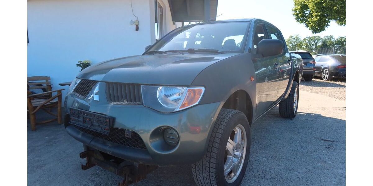 Mitsubishi L200 107.512 km 5.850 &euro; Groß Oesingen 29393