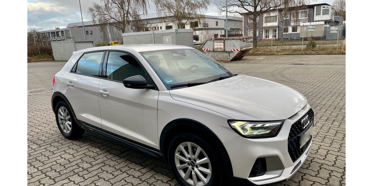 Audi A1 2.500 km 19.999 &euro; Braunschweig 38120