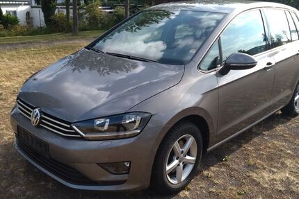 VW Golf Sportsvan 50.000 km 14.400 &euro; Dillenburg 35684