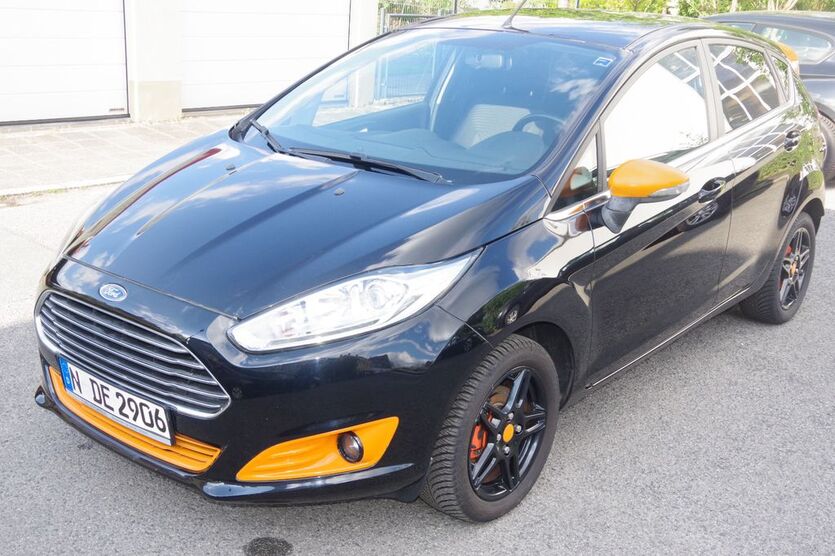 Ford Fiesta 96.500 km 5.678 € Nürnberg 90482