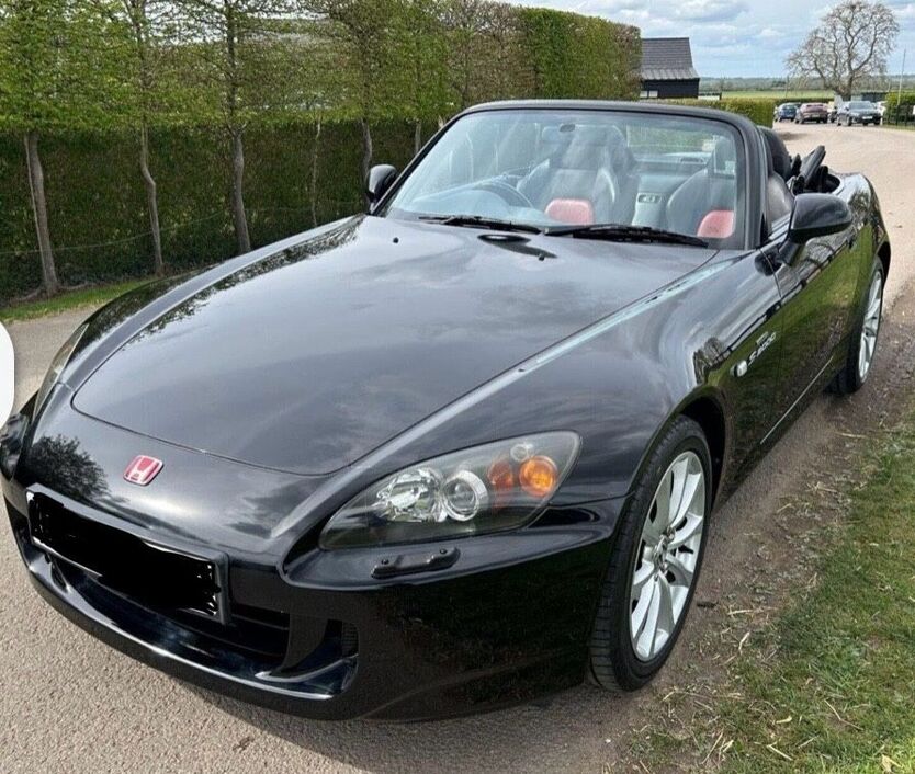 S2000