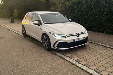 VW Golf 67.123 km 22.200 &euro; Ravensburg 88212