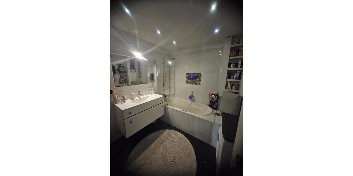 Erdgeschoßwohnung Düsseldorf Stadtbezirk 8 - 3 Zimmer, 76 m&sup2;, 249.000&euro; | Angebot:26231983