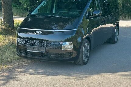 Hyundai STARIA 40.359 km 35.500 &euro; Edenkoben 67480