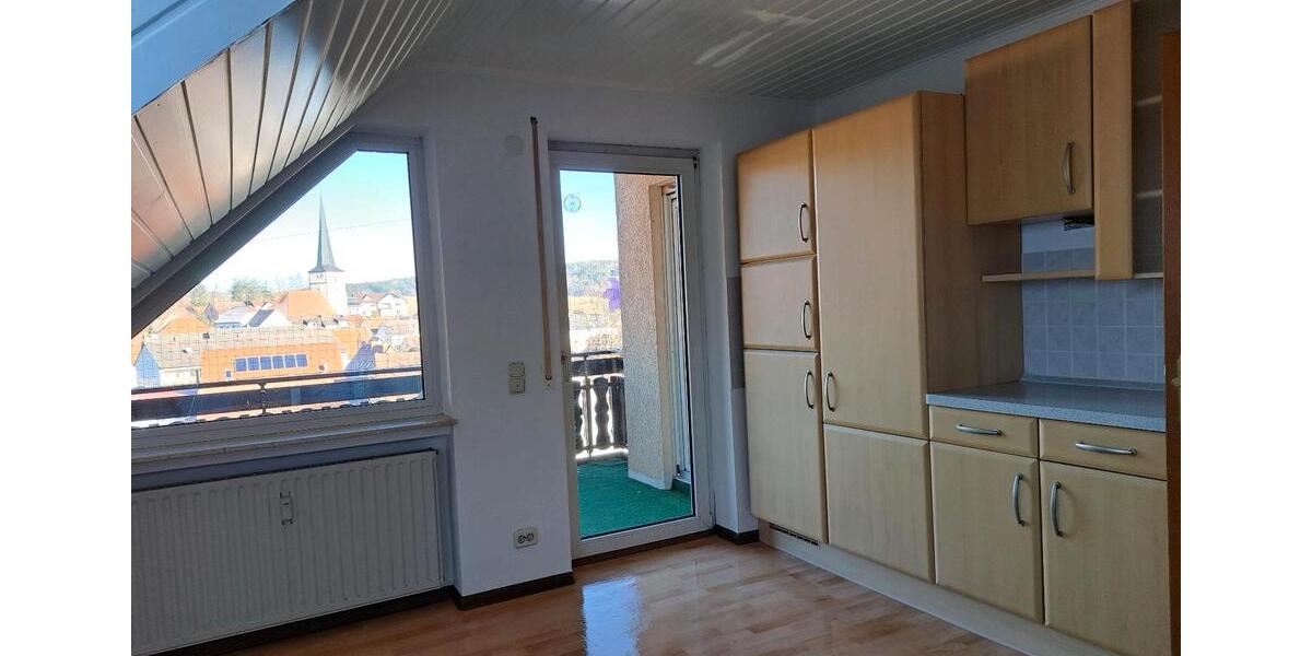 Dachgeschoßwohnung Bischofsheim in der Rhön - 3 Zimmer, 82 m&sup2;, 500&euro; | Angebot:26697462