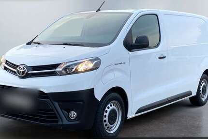 Toyota Proace 27.495 km 21.889 € Grünwald 82031