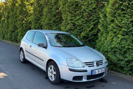 VW Golf 208.000 km 2.800 &euro; Sankt Augustin 53757