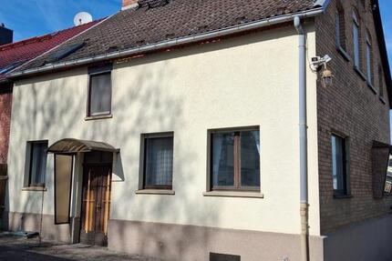 Haus Haldensleben - 9 Zimmer, 122 m&sup2;, 170.000&euro; | Angebot:26340338