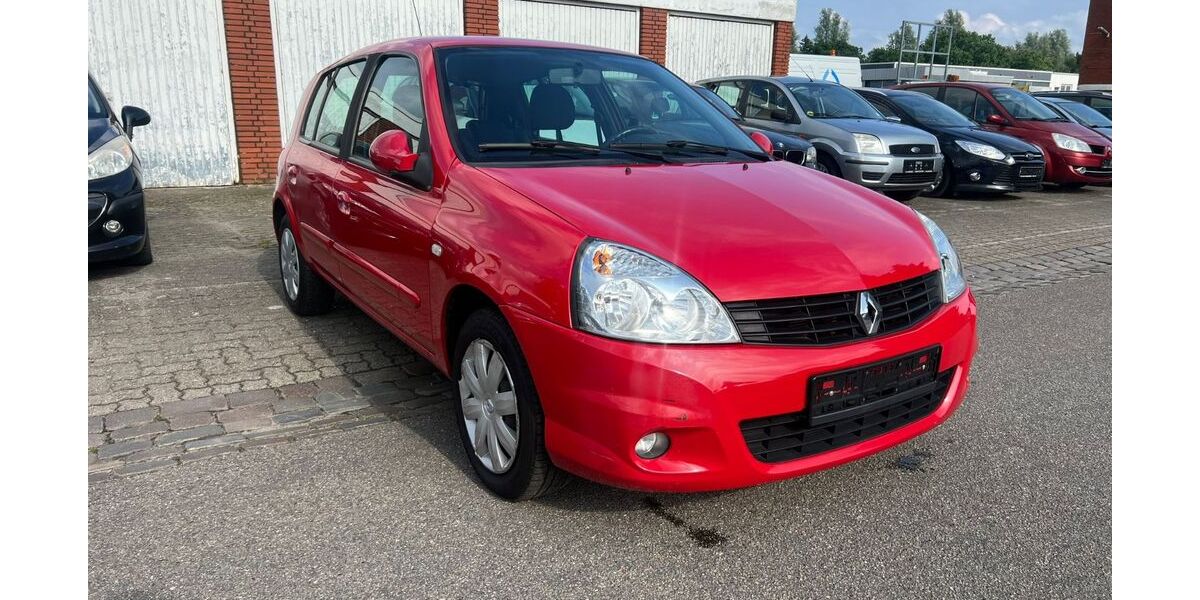 Renault Clio 146.000 km 1.980 &euro; Rendsburg 24768