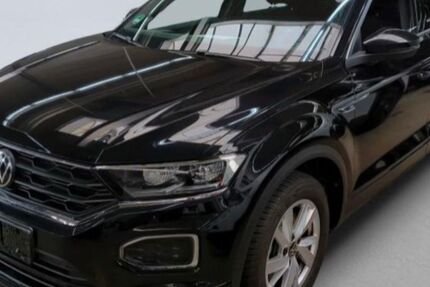 VW T-Roc 49.465 km 23.490 &euro; Falkensee 14612