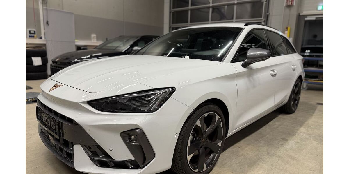 Cupra Leon 29.587 km 28.700 &euro; Memmingen 87700