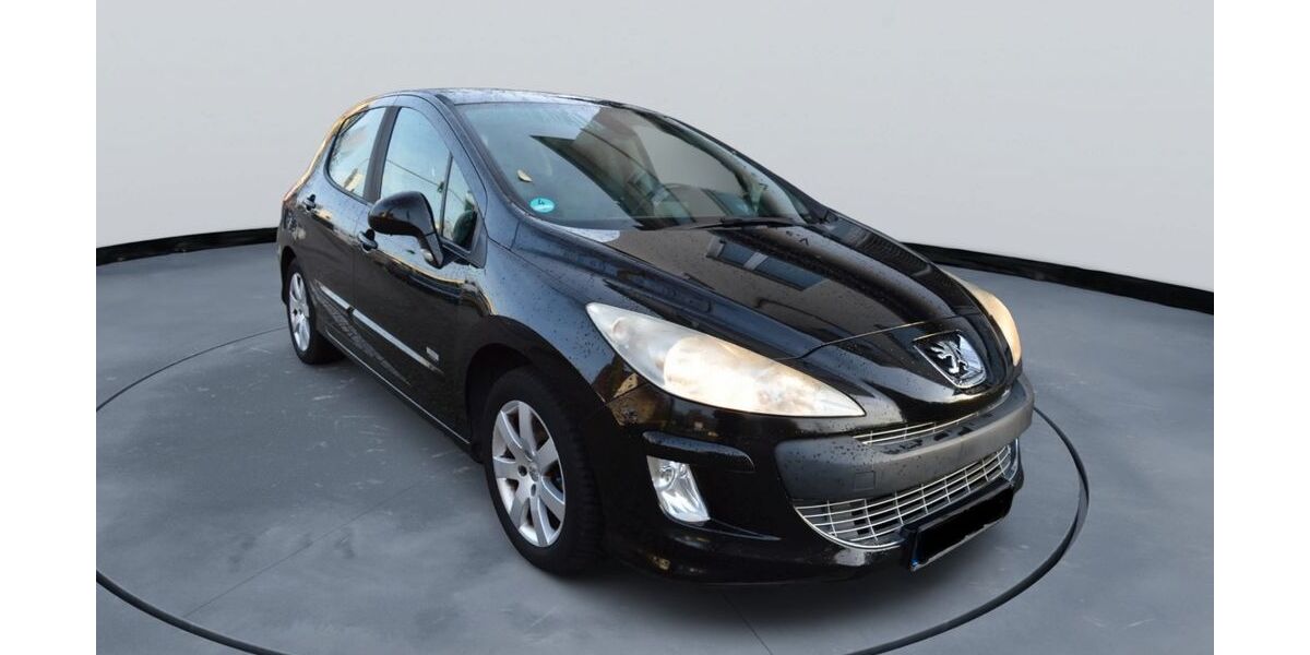 Peugeot 308 196.000 km 1.950 &euro; Bergisch Gladbach 51469