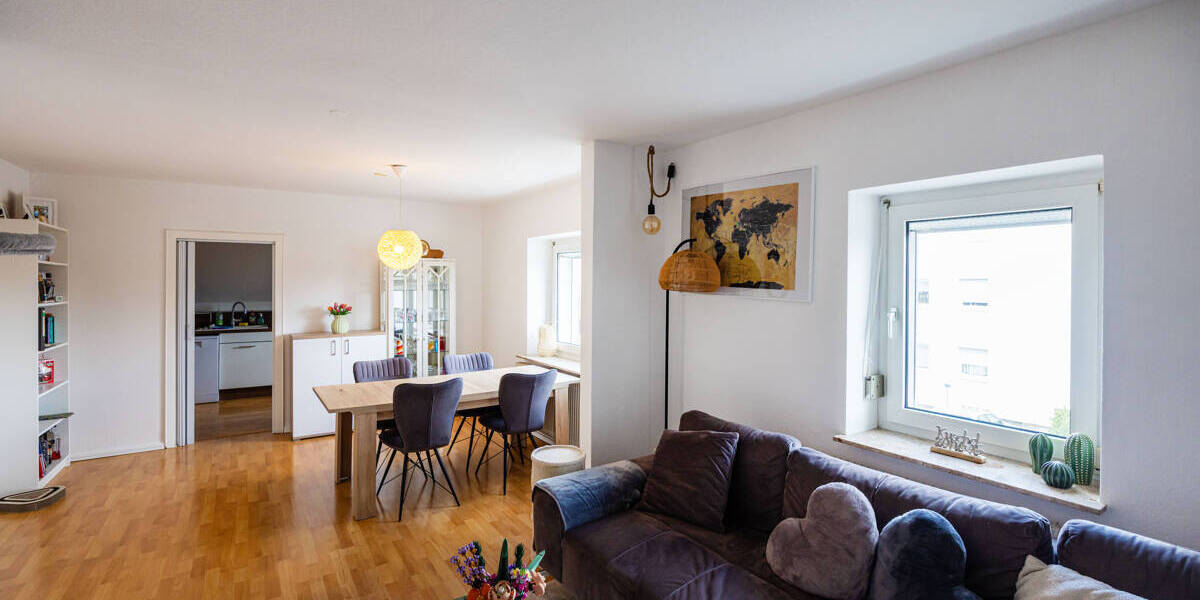 Mehrfamilienhaus, Wohnhaus Leopoldshöhe Asemissen - 9 Zimmer, 184 m&sup2;, 325.000&euro; | Angebot:25957622