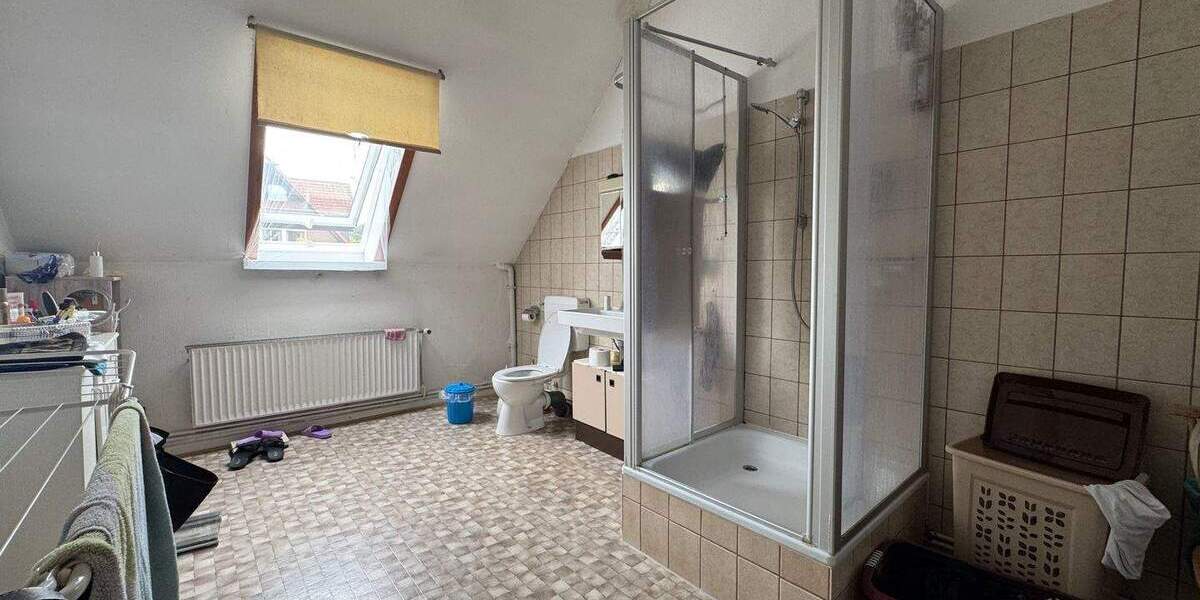 Doppelhaushälfte Bad Nenndorf - 6 Zimmer, 170 m&sup2;, 199.000&euro; | Angebot:24992333