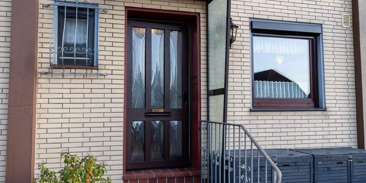 Reihenmittelhaus Delmenhorst Hasport/Annenheide - 5 Zimmer, 112 m&sup2;, 266.000&euro; | Angebot:25737690