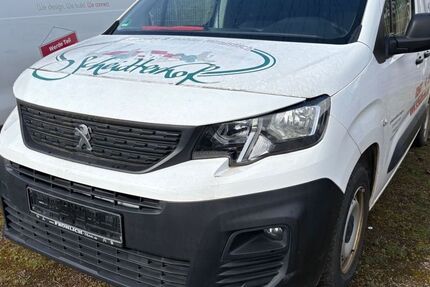 Peugeot Partner 102.000 km 5.950 &euro; Ochtendung 56299