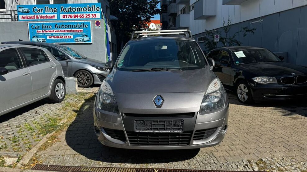 Renault Scenic 148.000 km 4.900 € Berlin 12105