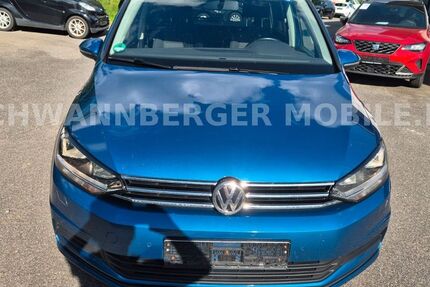 VW Touran 111.200 km 12.999 &euro; Deggendorf 94469