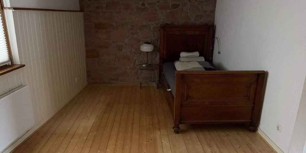 Mehrfamilienhaus, Wohnhaus Otzberg-Ober-Klingen Ober-Klingen - 6 Zimmer, 167 m&sup2;, 1.500&euro; | Angebot:25777542