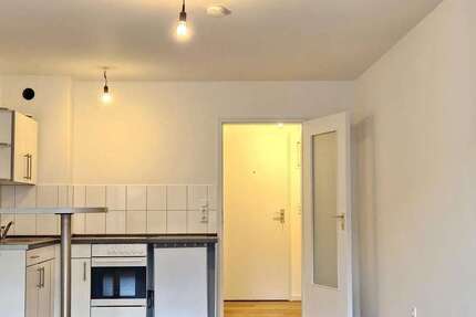 Wohnung zum Mieten in München 920 € 30.42 m² 1 zimmer