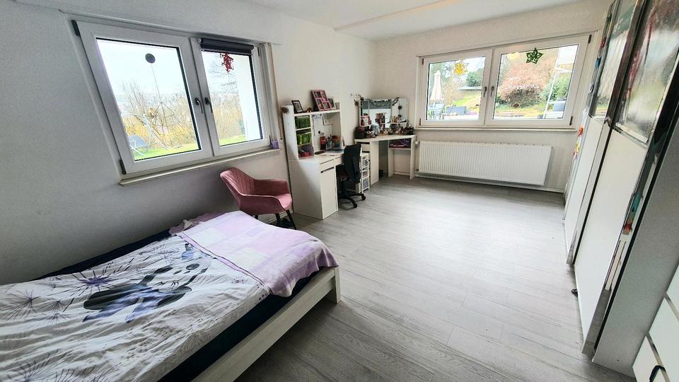 Einfamilienhaus Neudenau - 7 Zimmer, 292 m&sup2;, 775.000&euro; | Angebot:27098156