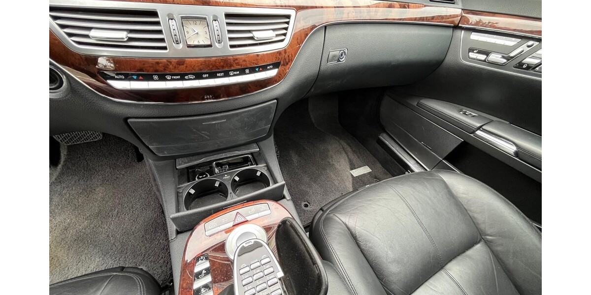 Mercedes-Benz S 500 193.000 km 17.000 &euro; Wiesbaden 65183