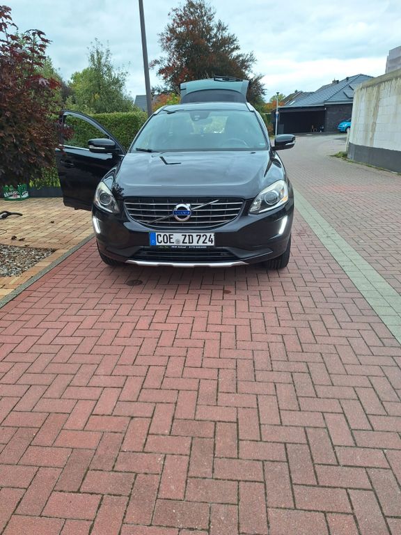 Volvo XC60 206.000 km 15.000 € Rosendahl 48720