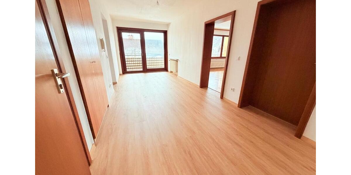 Etagenwohnung Garching an der Alz - 3 Zimmer, 113 m&sup2;, 1.130&euro; | Angebot:23861924