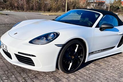 Porsche Boxster 9.000 km 62.950 &euro; Lübeck 23560