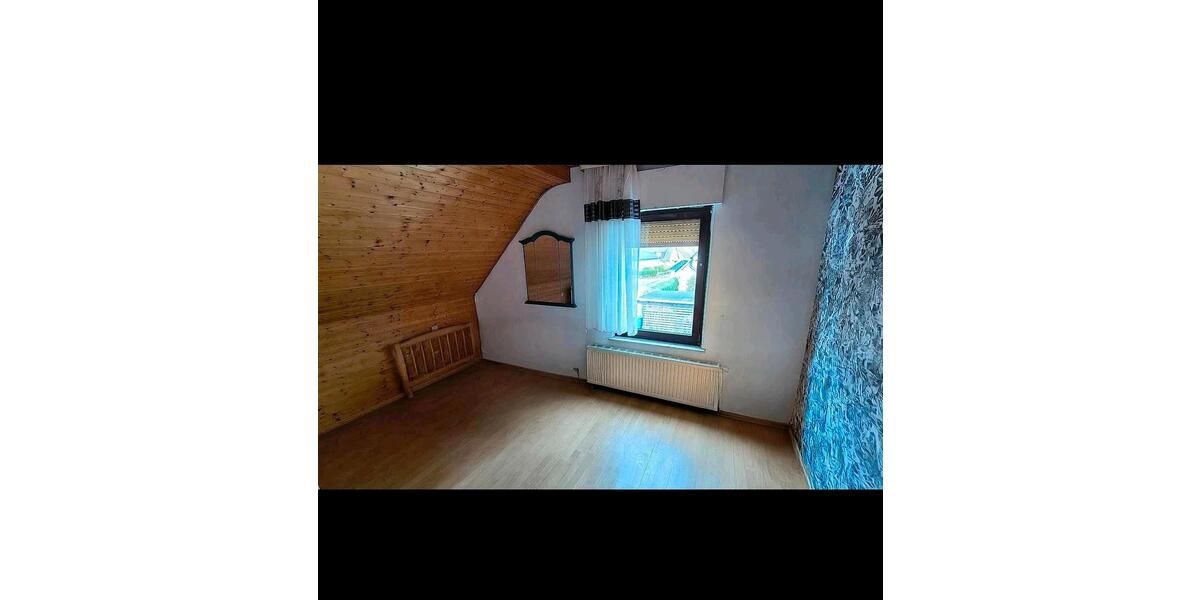 Reihenhaus Bad Oeynhausen Dehme - 5 Zimmer, 120 m&sup2;, 130.000&euro; | Angebot:26397882