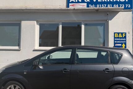 Toyota Corolla Verso 107.000 km 5.999 &euro; Merchweiler 66589