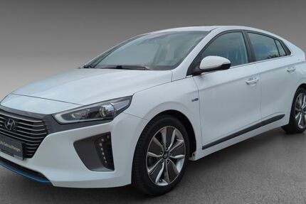 Hyundai IONIQ 44.000 km 15.995 € Hochstetten-Dhaun 55606