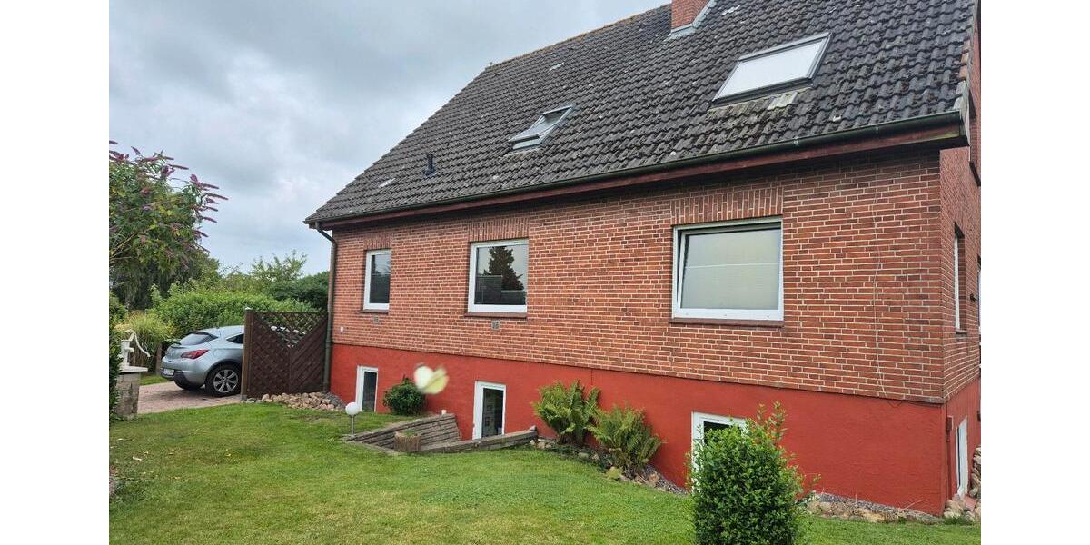 Einfamilienhaus Bredstedt - 10 Zimmer, 290 m&sup2;, 479.000&euro; | Angebot:26566976