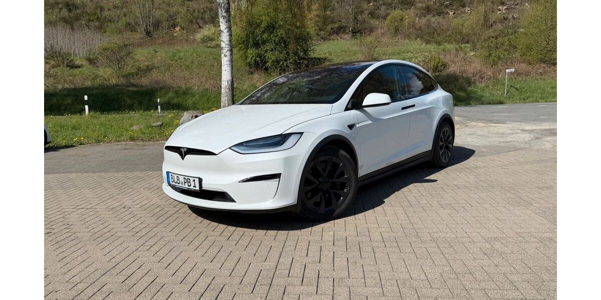Tesla Model X 82.000 km 77.000 &euro; Bad Laasphe 57334
