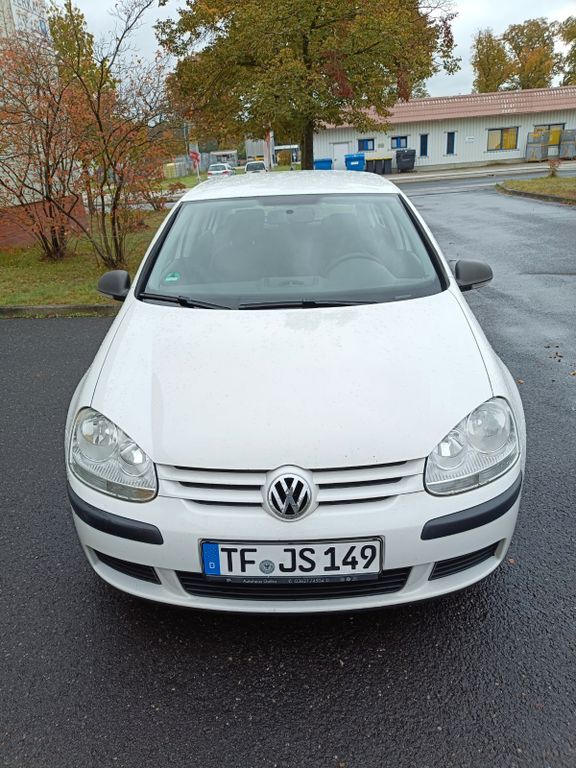VW Golf 175.272 km 2.900 € Görlitz 02826